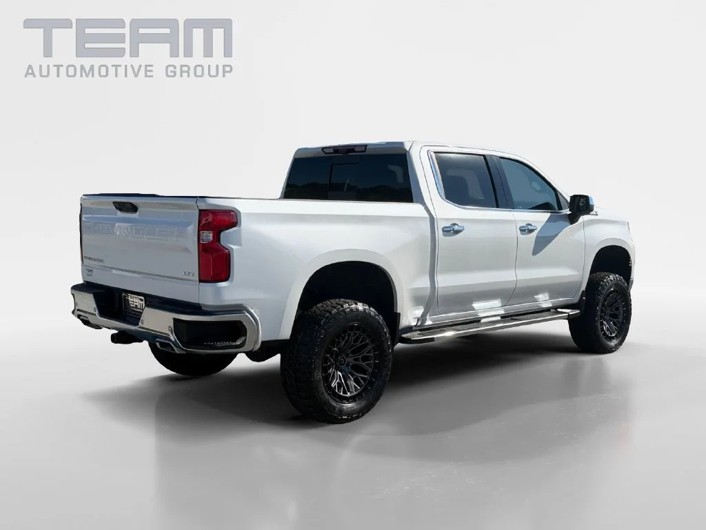 Used 2023 IRIDESCENT PEARL TRICOAT Chevrolet LTZ image 7
