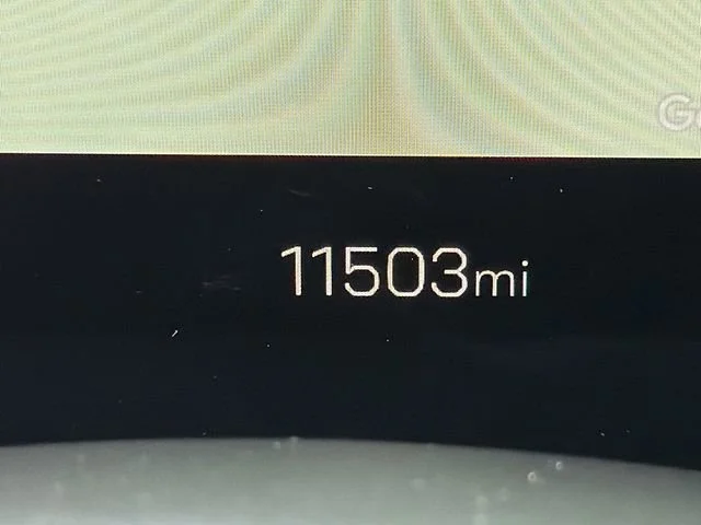 Used 2025 Volcanic Red Tintcoat GMC Elevation image 27