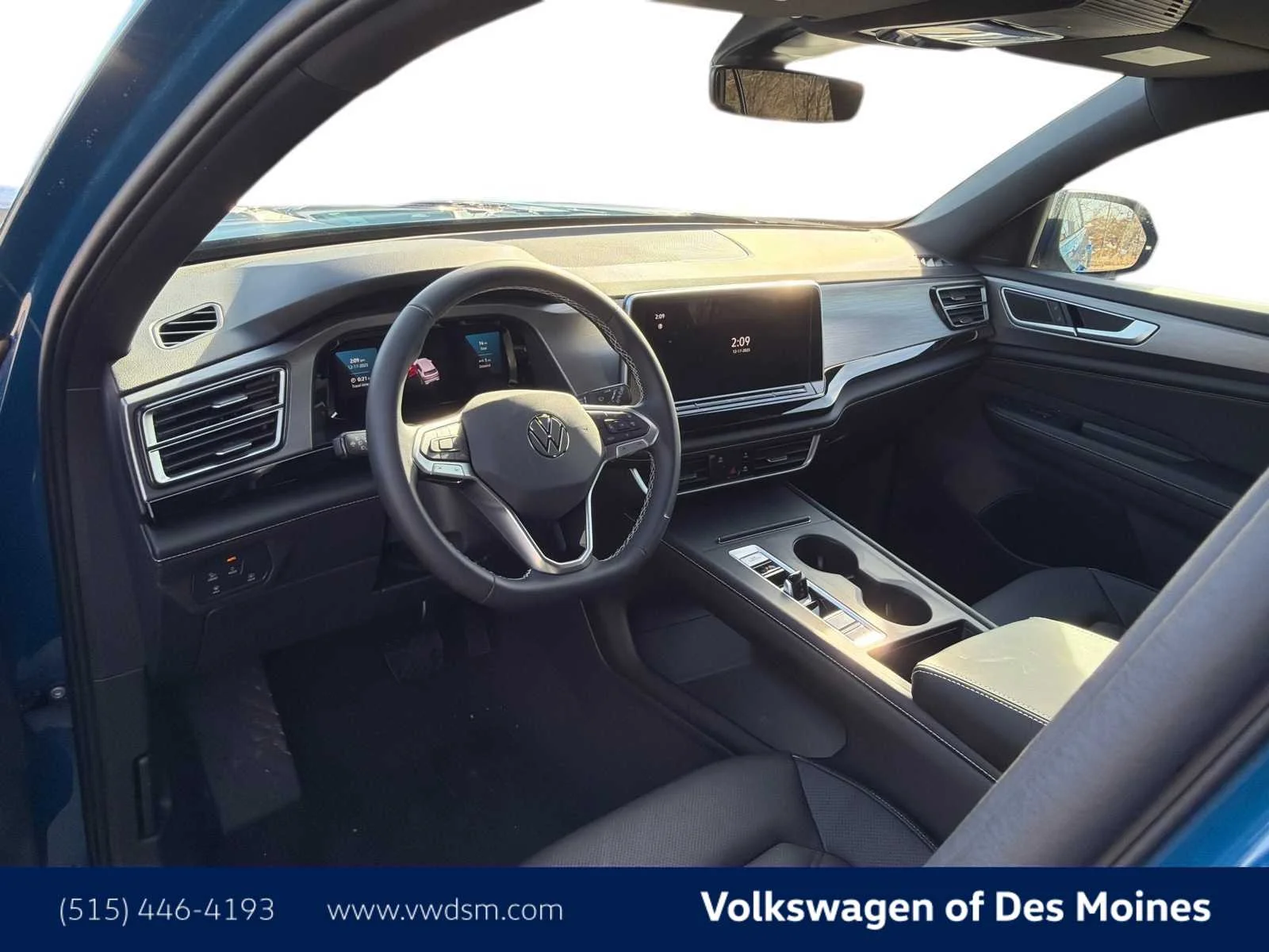 New 2026 Mountain Lake Blue Metallic Volkswagen 2.0T SE image 2
