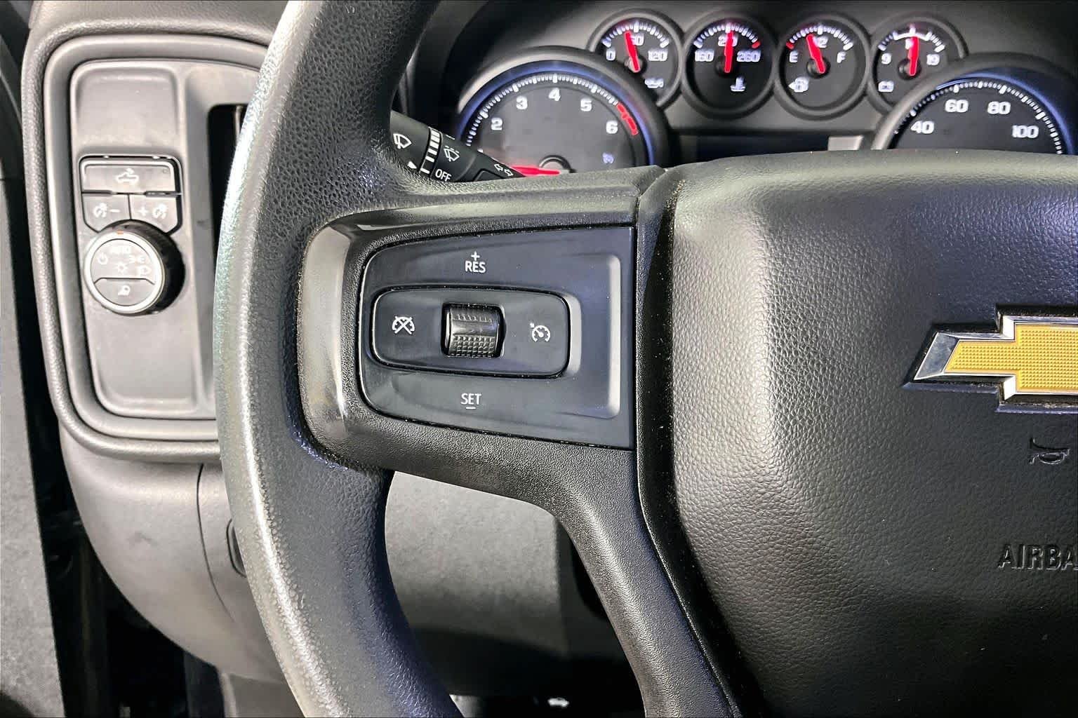 Used 2022 Black Chevrolet Custom image 22
