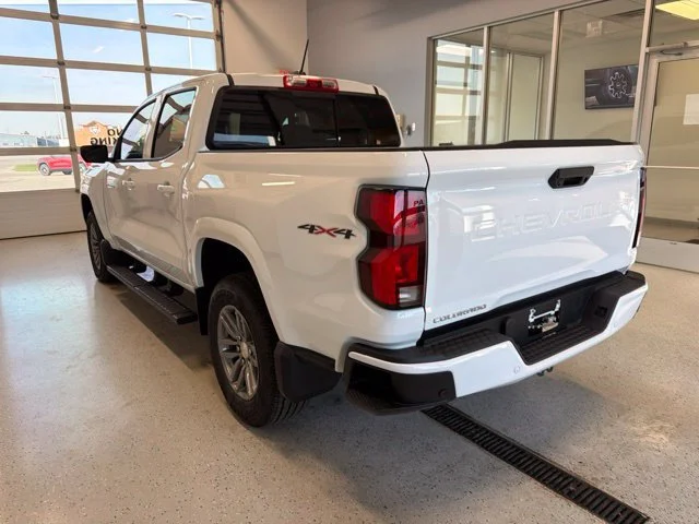 New 2026 Summit White Chevrolet LT image 13