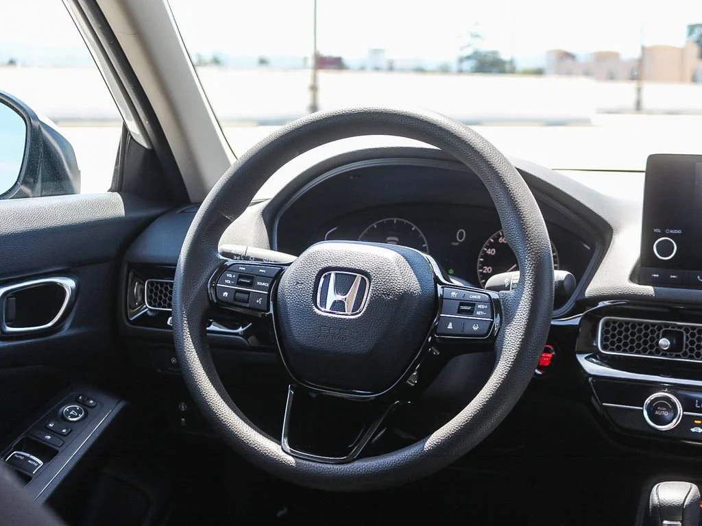 Certified Used 2024 Platinum White Pearl Honda LX image 44