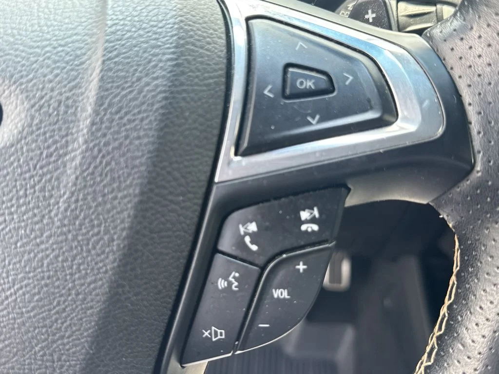 Used 2019 Silver Ford ST image 26