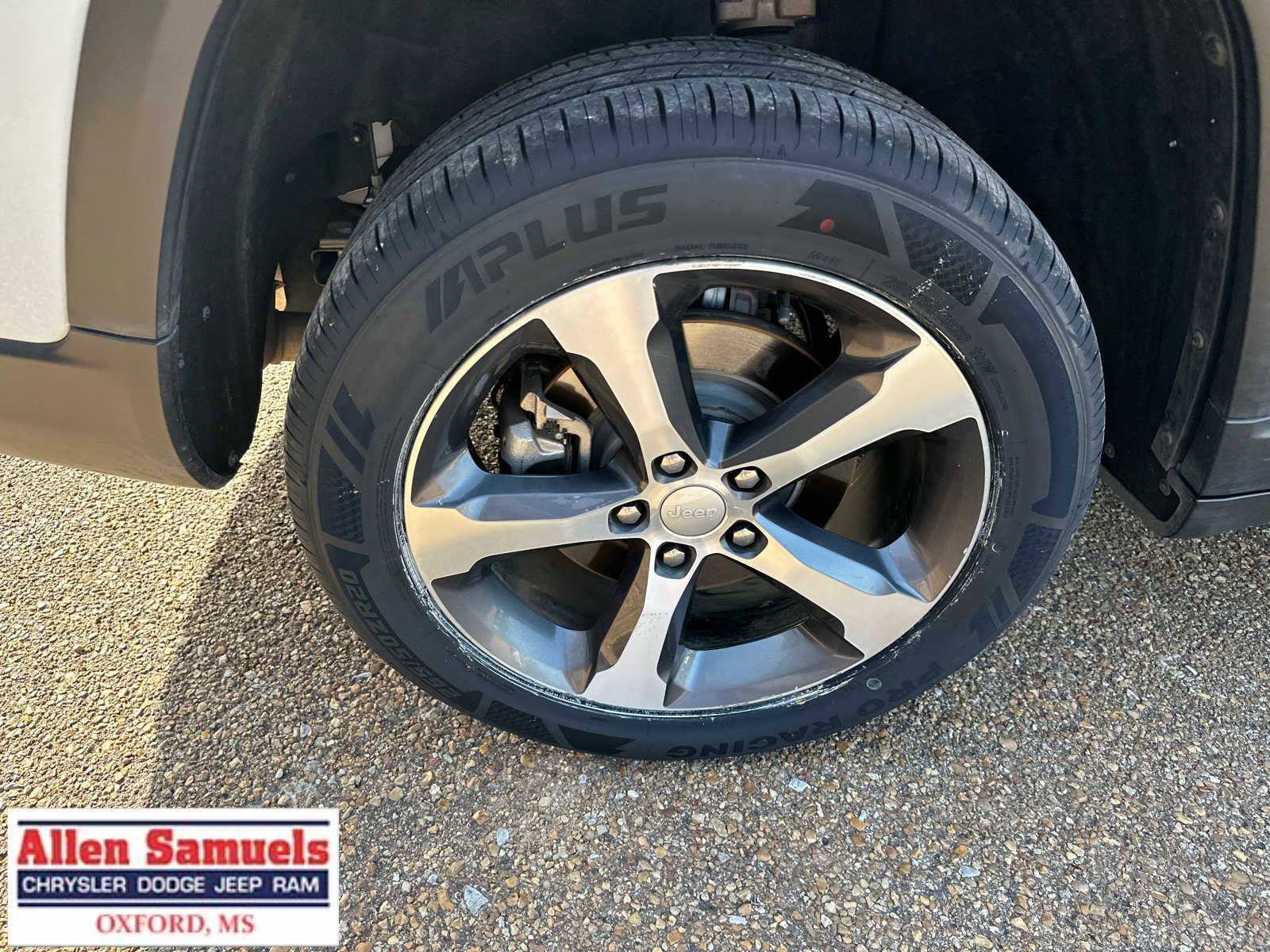 Certified Used 2023 Bright White Clearcoat Jeep Limited image 57