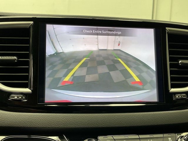 Used 2024 Silver Mist Clearcoat Chrysler Touring L image 5