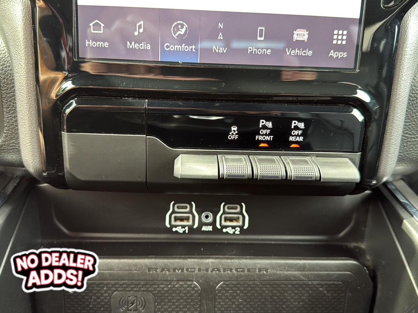 Used 2025 Delmonico Red Pearlcoat Ram Laramie image 18