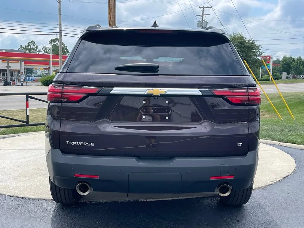 Used 2023 Black Cherry Metallic Chevrolet LT Cloth image 7