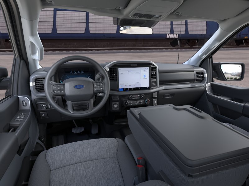 New 2026 Carbonized Gray Metallic Ford XLT image 9