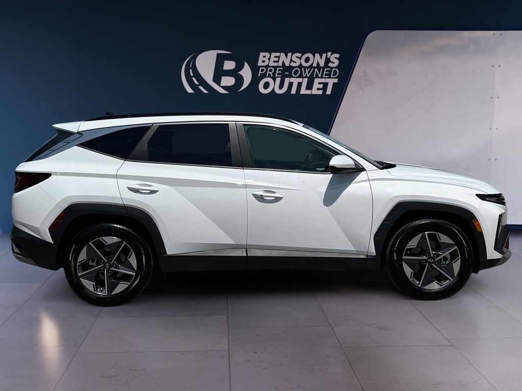 Used 2026 White Hyundai SEL image 6