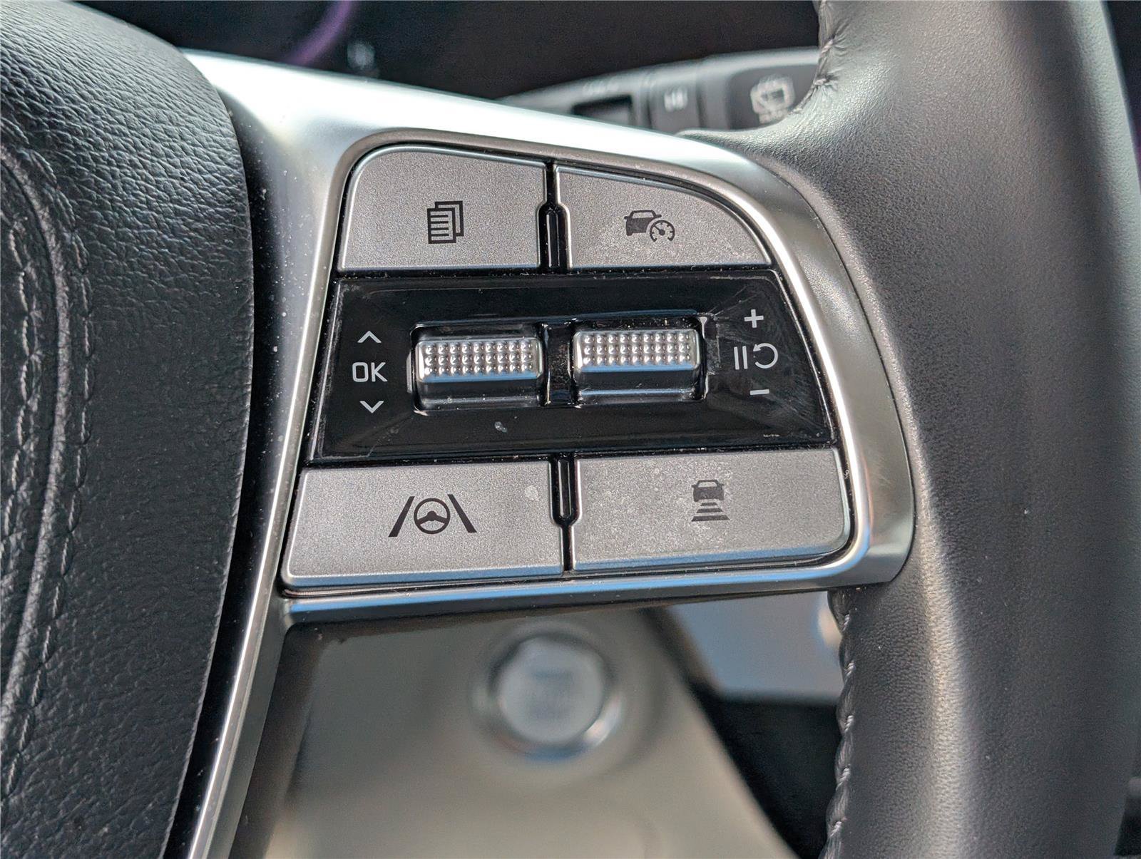 Used 2024 Gravity Gray Kia S image 21