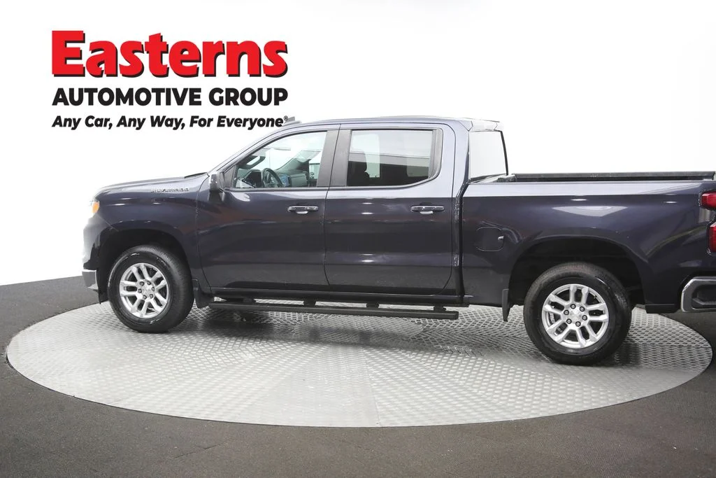Used 2022 Gray Chevrolet LT image 61