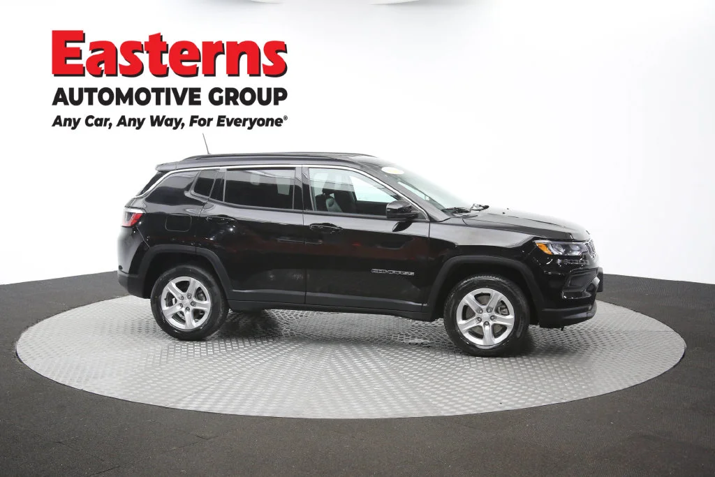 Used 2023 Black Jeep Latitude image 50