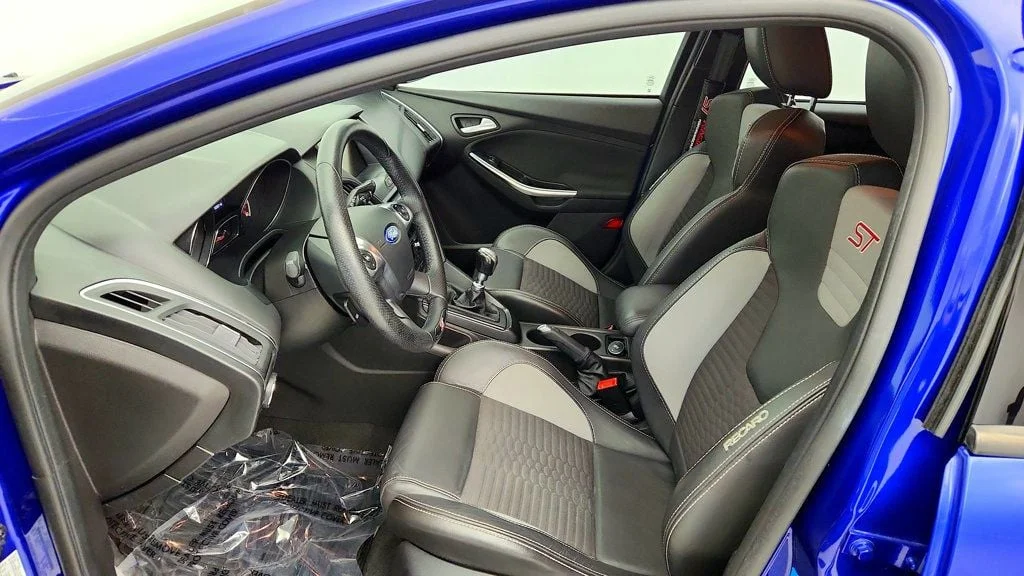 Used 2014 Performance Blue Ford ST Hatchback w/ ST2 Equipment Group & RECARO Sport Seats image 20