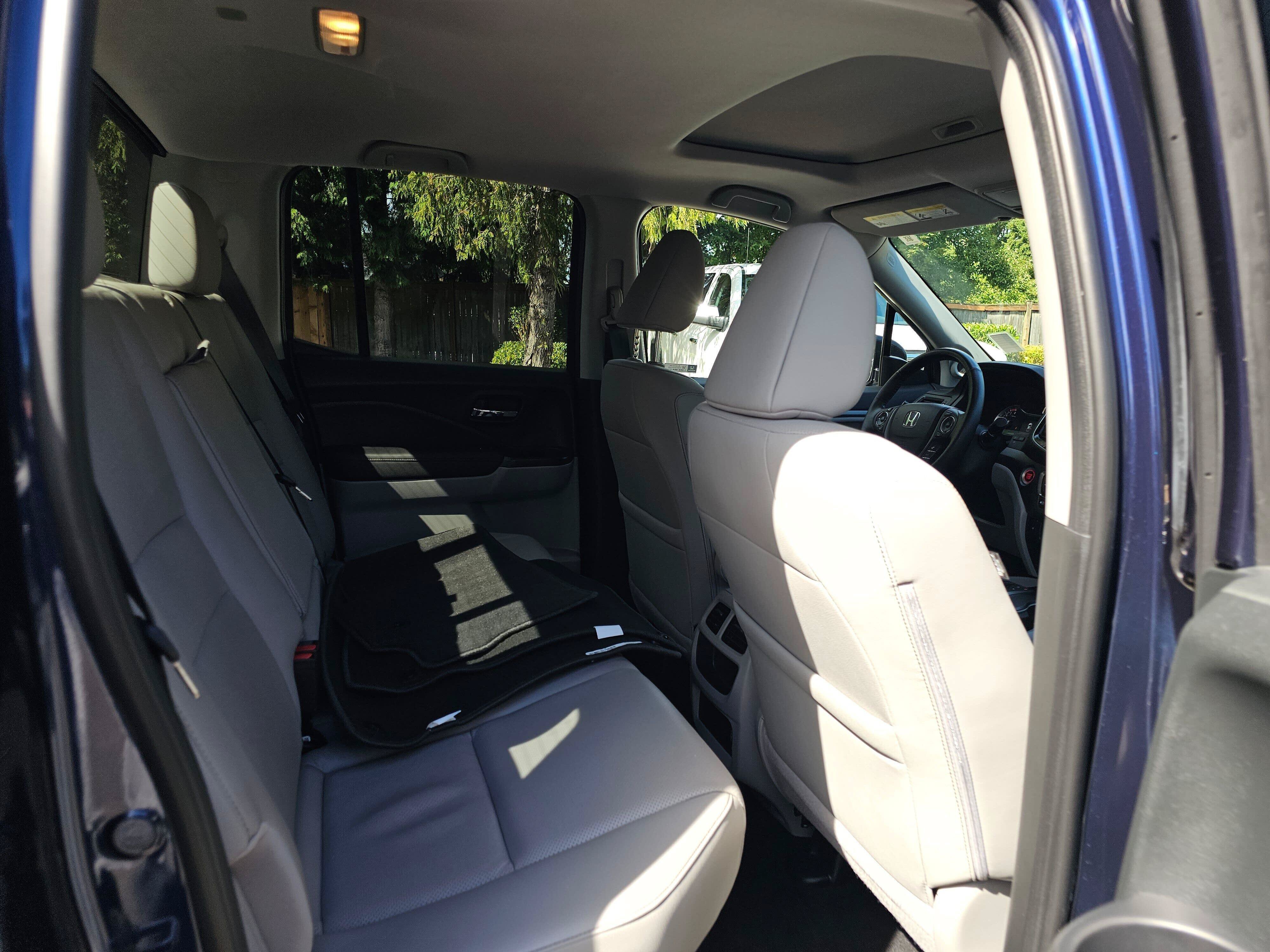 Certified Used 2023 Obsidian Blue Pearl Honda AWD RTL-E image 47