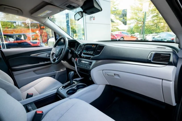 Used 2020 BLUE Honda EX image 26
