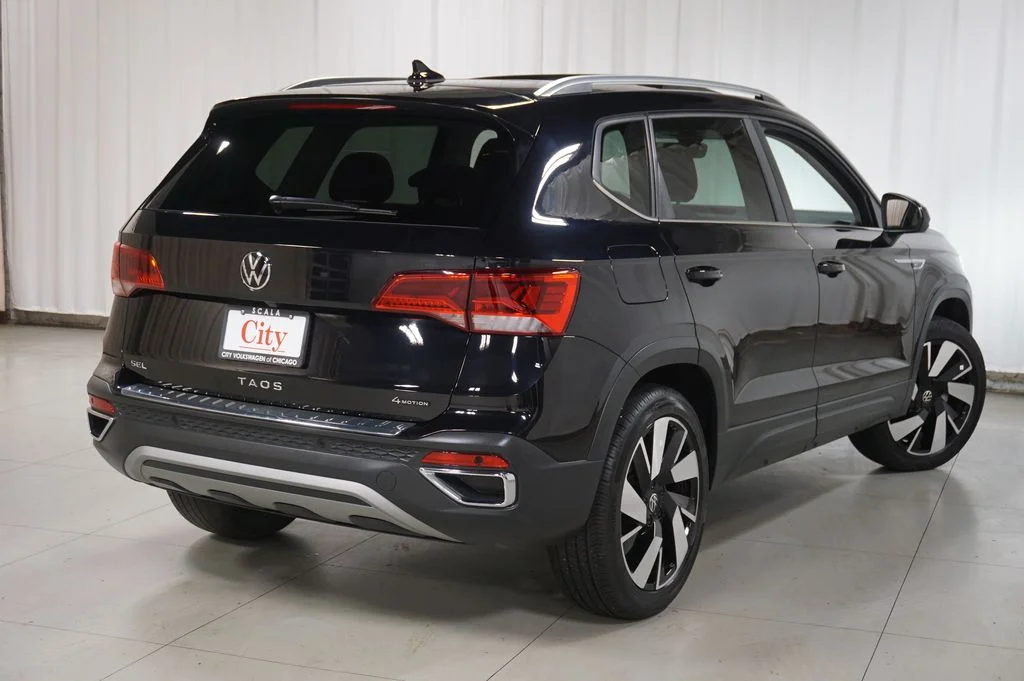 Certified Used 2024 Deep Black Pearl Volkswagen 1.5T SEL image 23