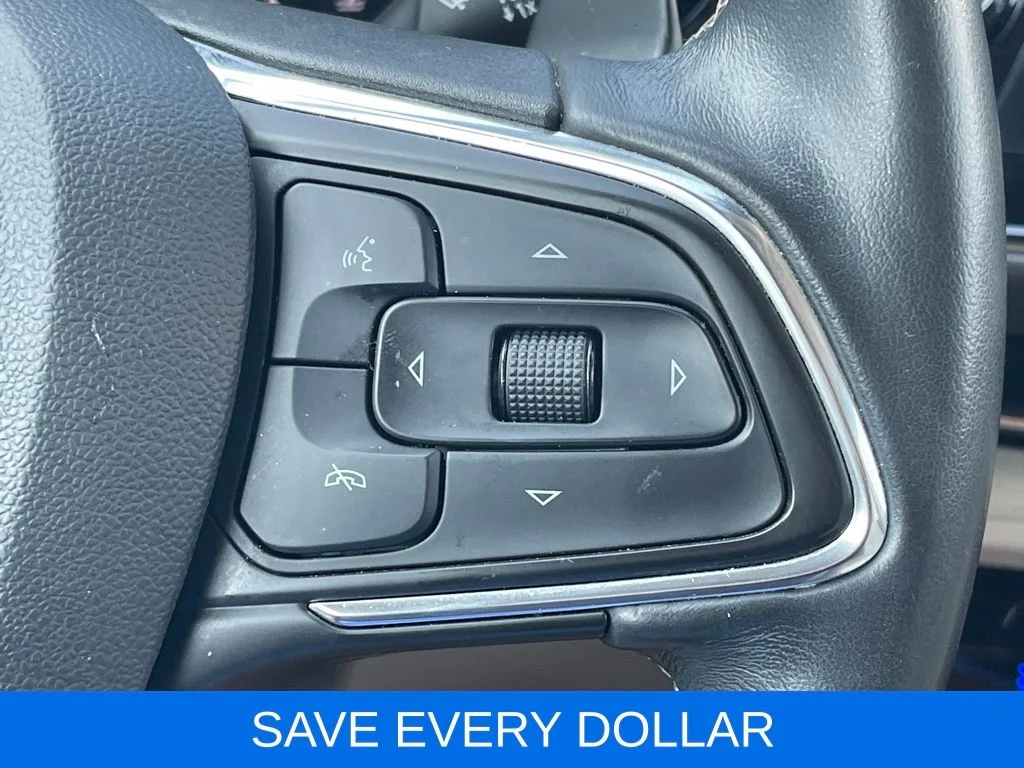 Used 2023 Blue Buick Avenir image 19