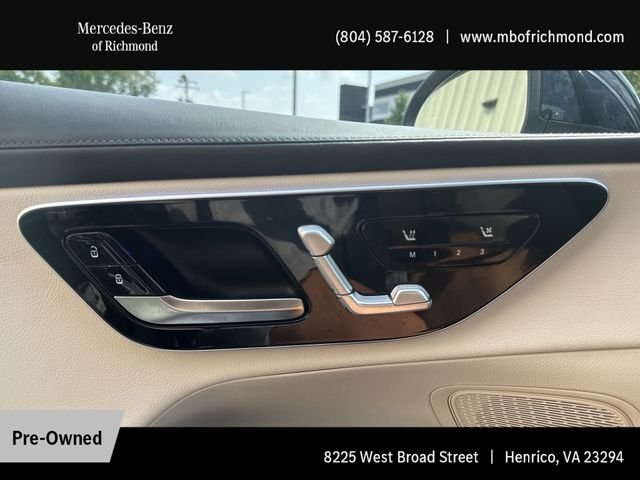 Certified Used 2024 Blue Mercedes-Benz GLC 300 image 19