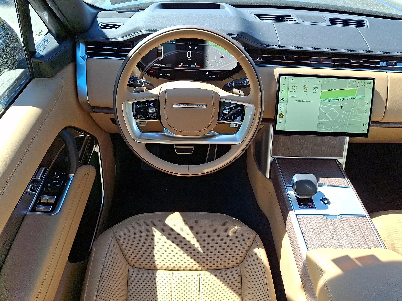 New 2026 Belgravia Green Land Rover P530 SE 7 Seat image 4