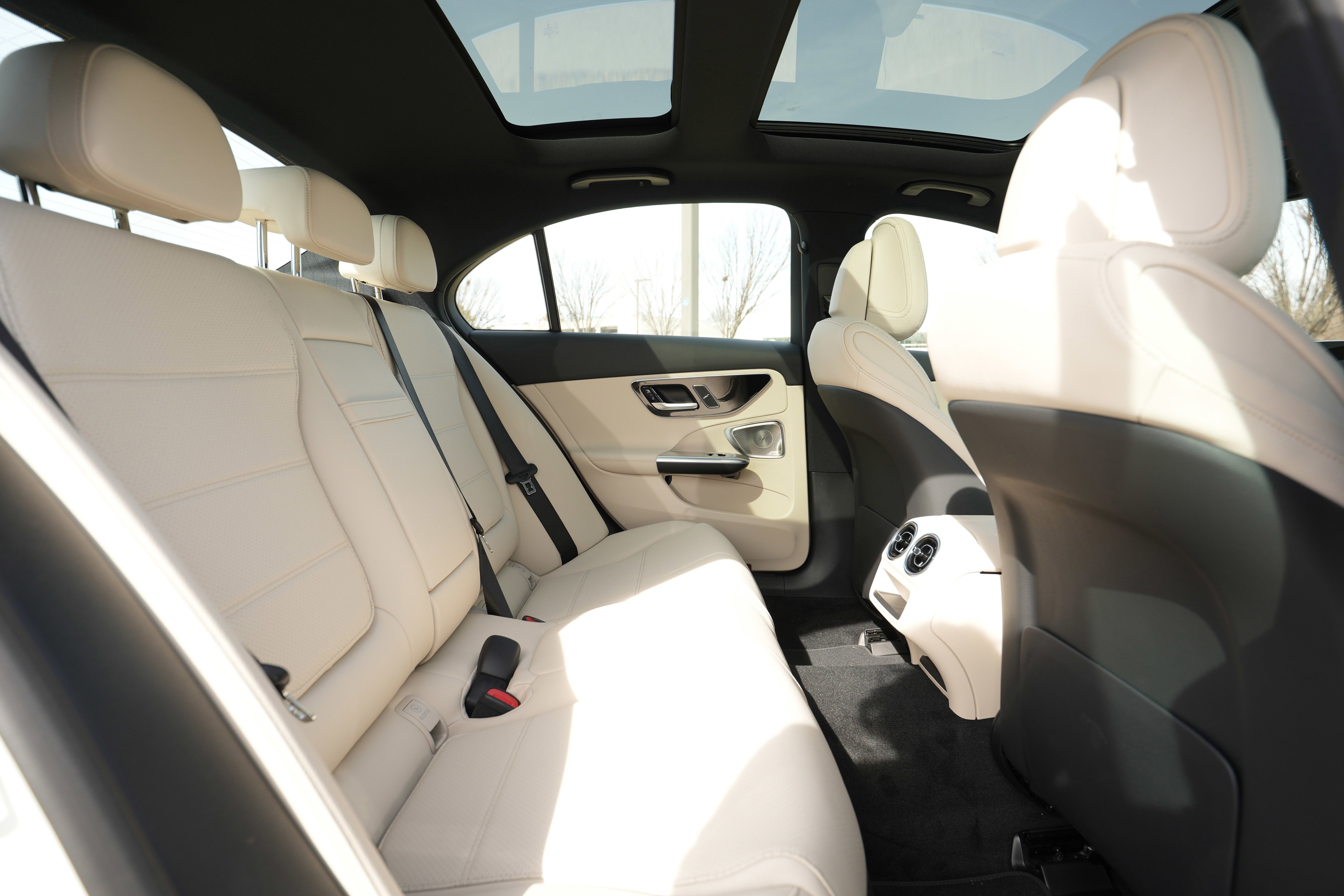 Certified Used 2026 Moonlight White Mercedes-Benz C 300 image 38