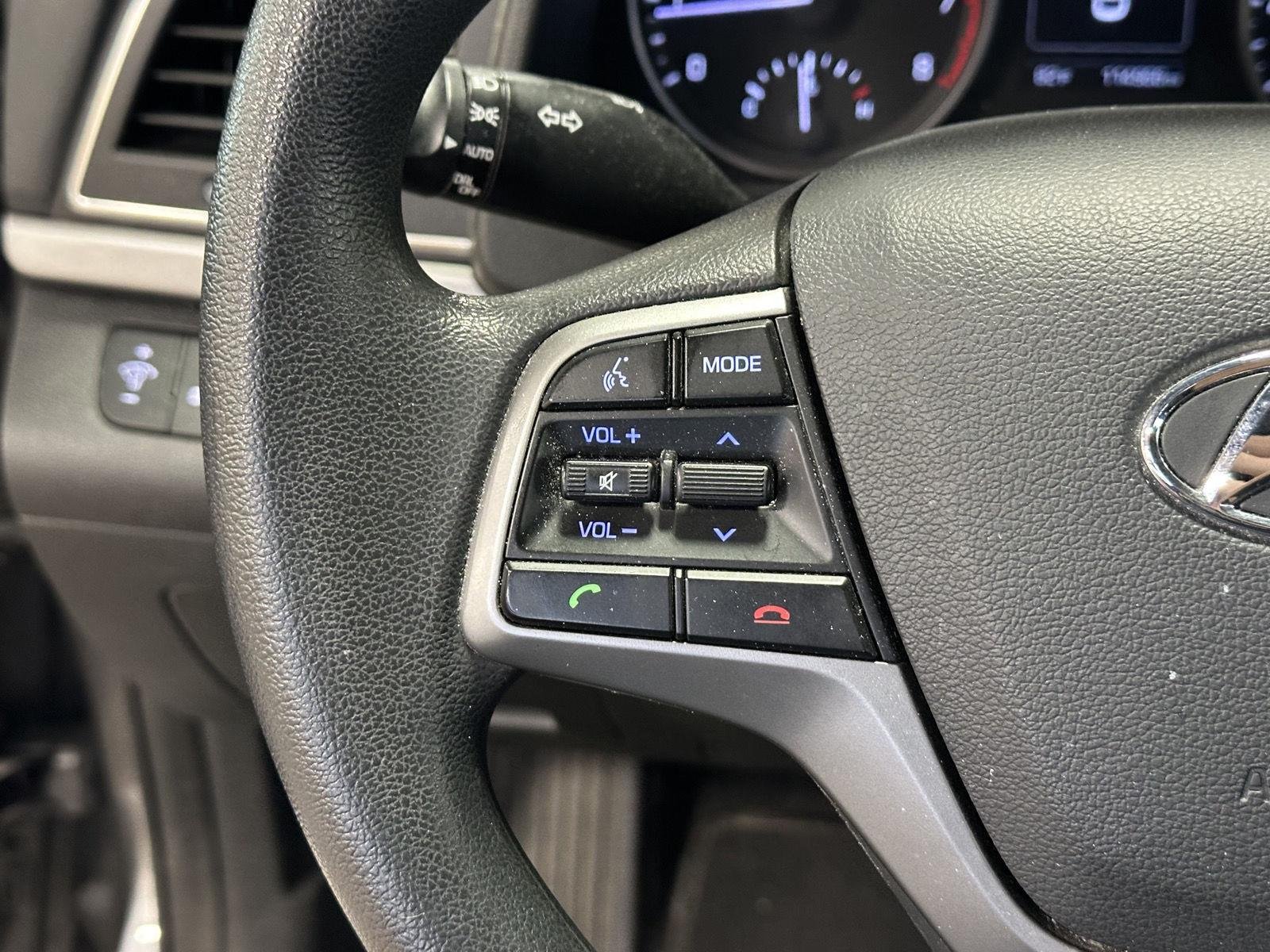 Used 2018 Machine Gray Hyundai SEL image 25