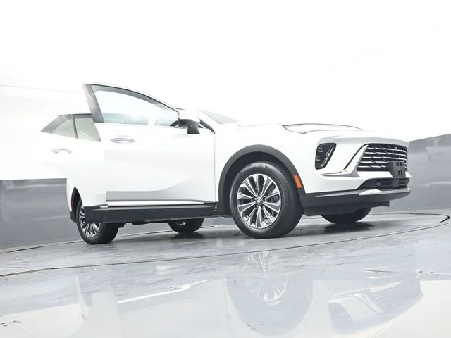 Used 2024 White Buick Preferred image 43