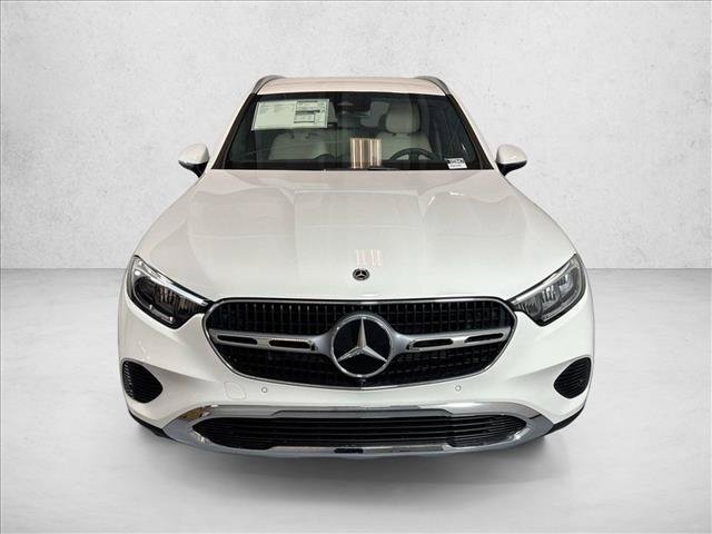 New 2026 Polar White Mercedes-Benz GLC 300 image 31