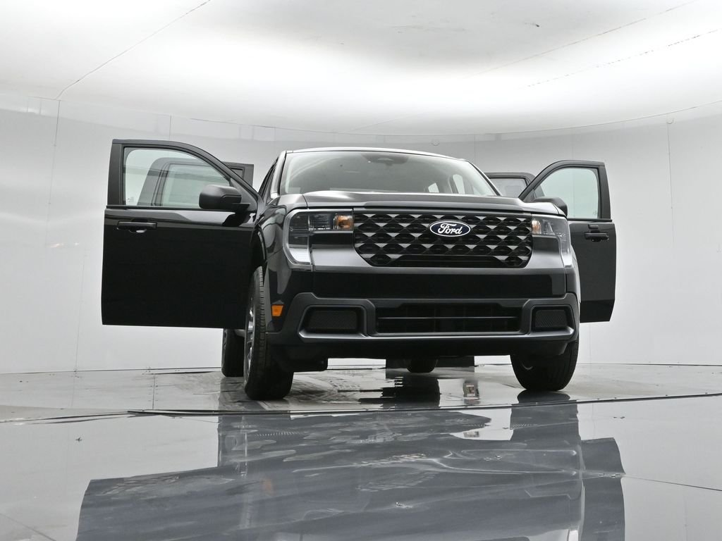 New 2026 Shadow Black Ford XLT image 47