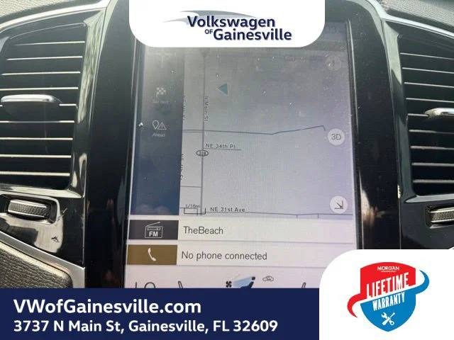 Used 2018 Onyx Black Metallic Volvo Inscription image 28