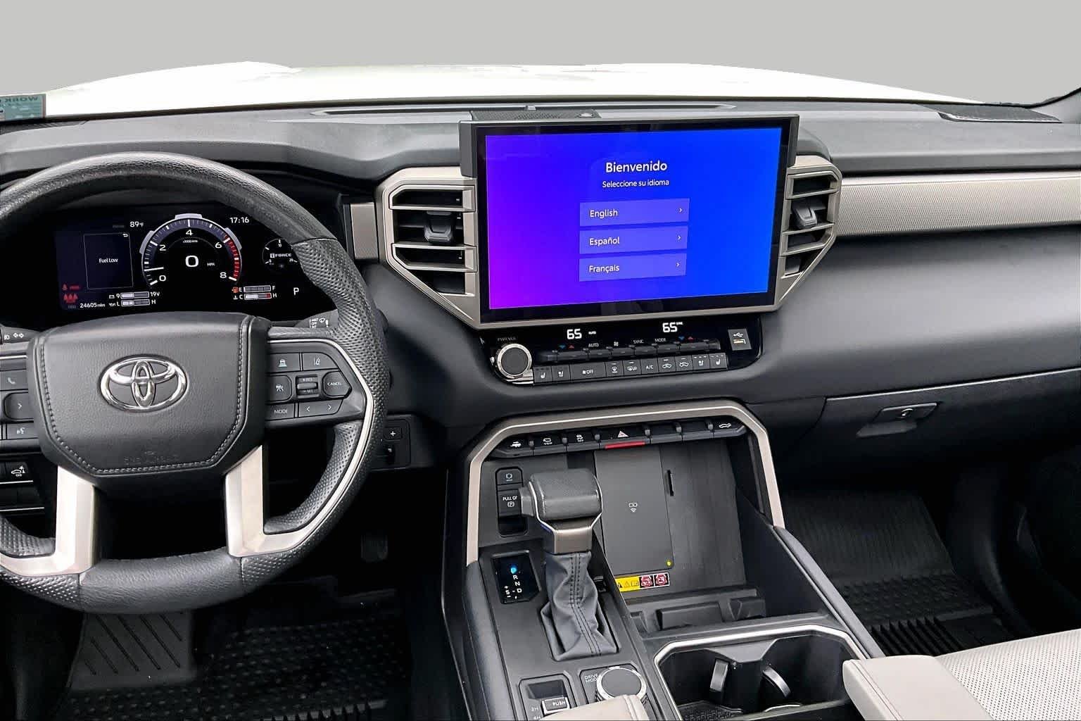 Used 2025 Wind Chill Pearl Toyota Limited image 7