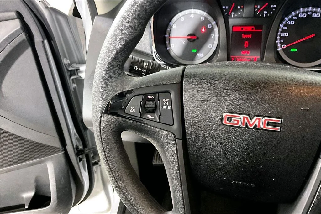 Used 2015 Quicksilver Metallic GMC SLE-1 image 14