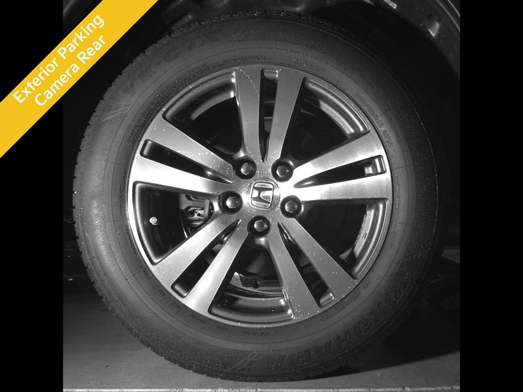 Used 2018  Honda EX-L image 11