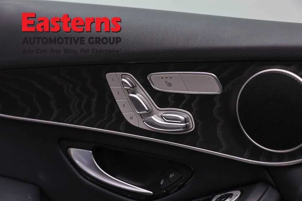 Used 2018 Black Mercedes-Benz GLC 300 image 21