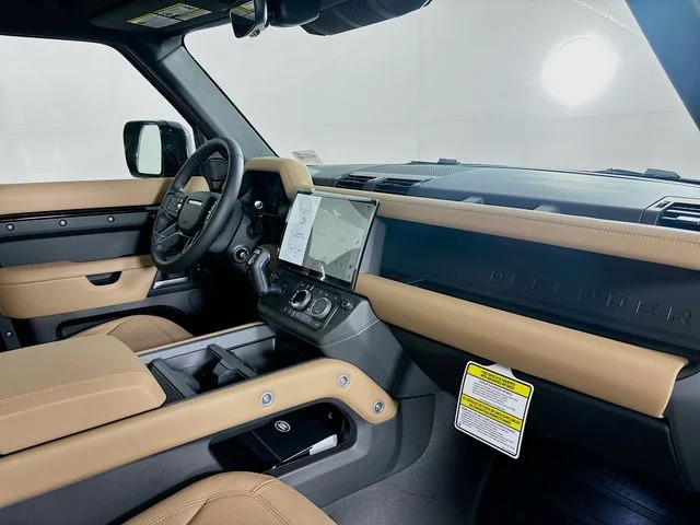 New 2026 Black Land Rover S image 27