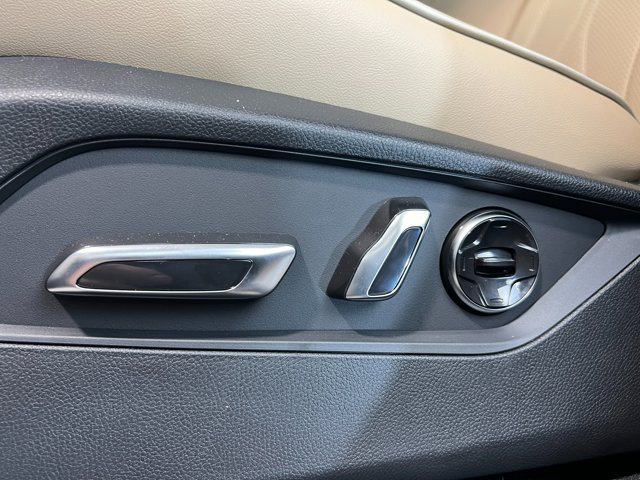 New 2026 Platinum White Pearl Acura w/Advance Package image 16