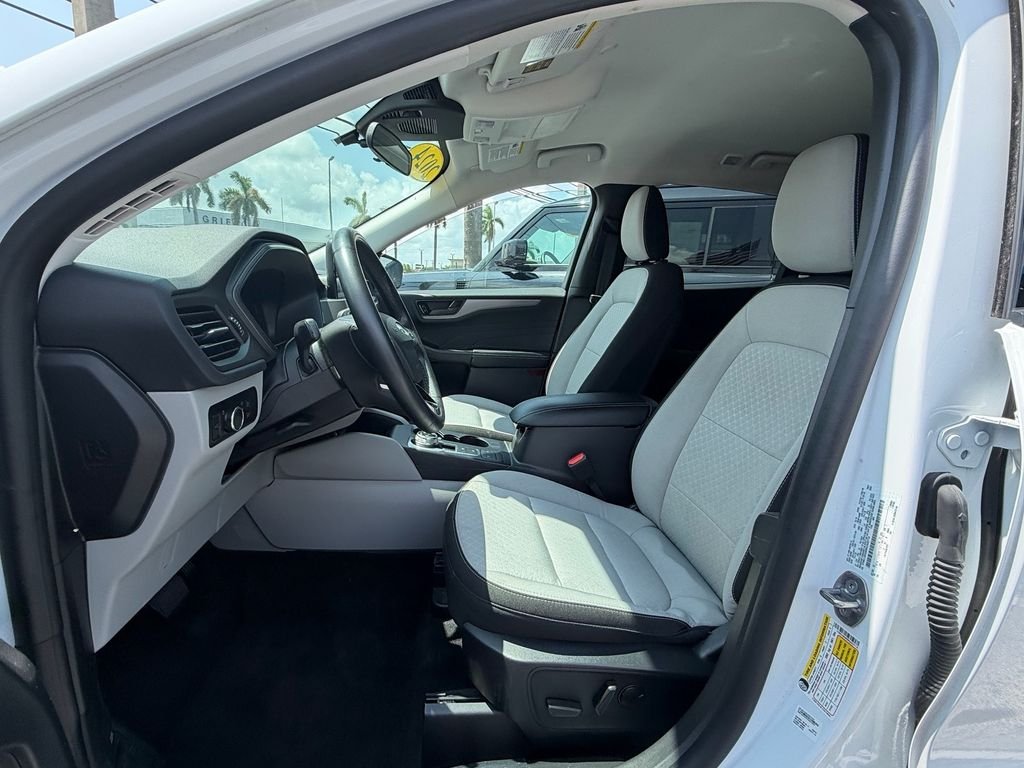 Used 2024 White Ford Active image 7