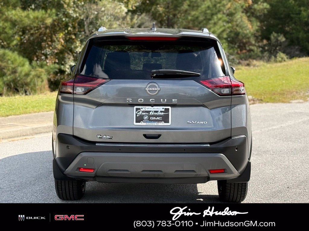 2022 Nissan Rogue SV - Photo 13