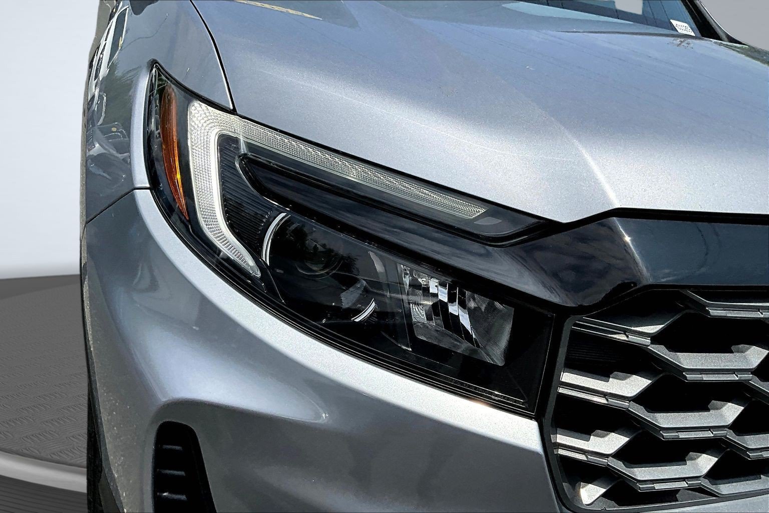 Used 2022 Silver Honda TrailSport image 29