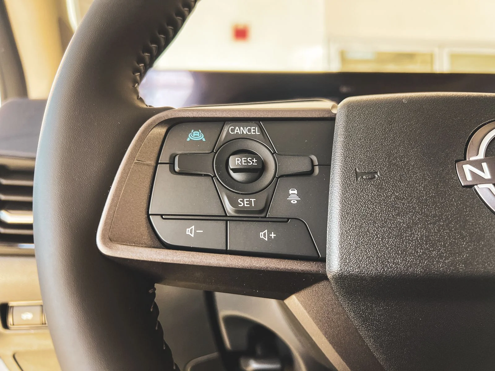 2026 Nissan Sentra SL - Photo 17