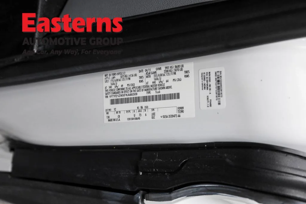Used 2015 White Ford Base image 29