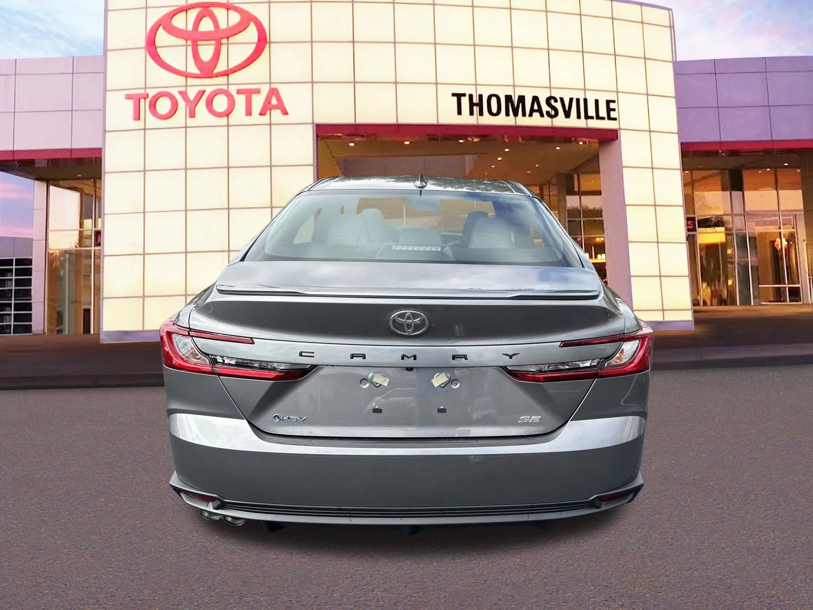 Used 2025  Toyota  image 6