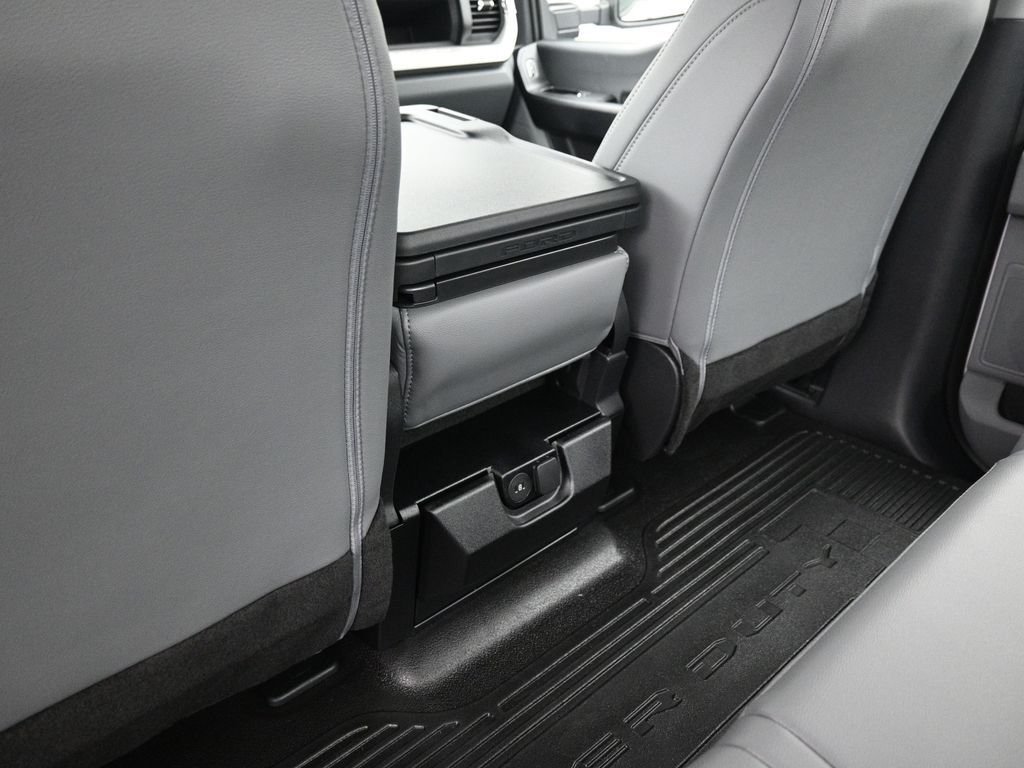 2026 Ford F-350 Super Duty XL - Photo 18