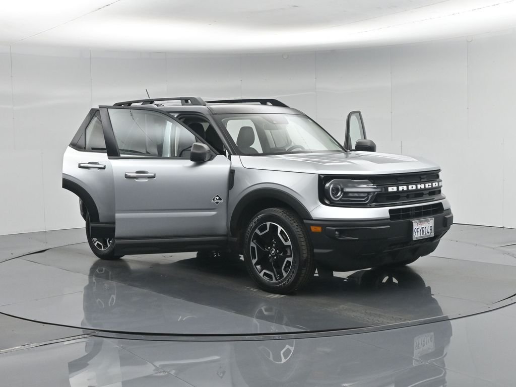 Certified Used 2022 Silver Ford Outer Banks image 36