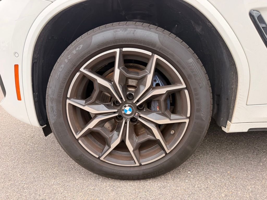 Certified Used 2024 Alpine White BMW M40i image 5