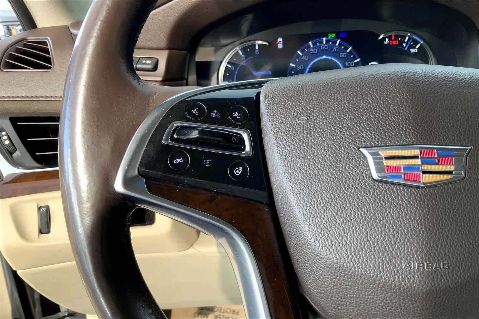 Used 2017 Radiant Silver Metallic Cadillac Luxury image 19