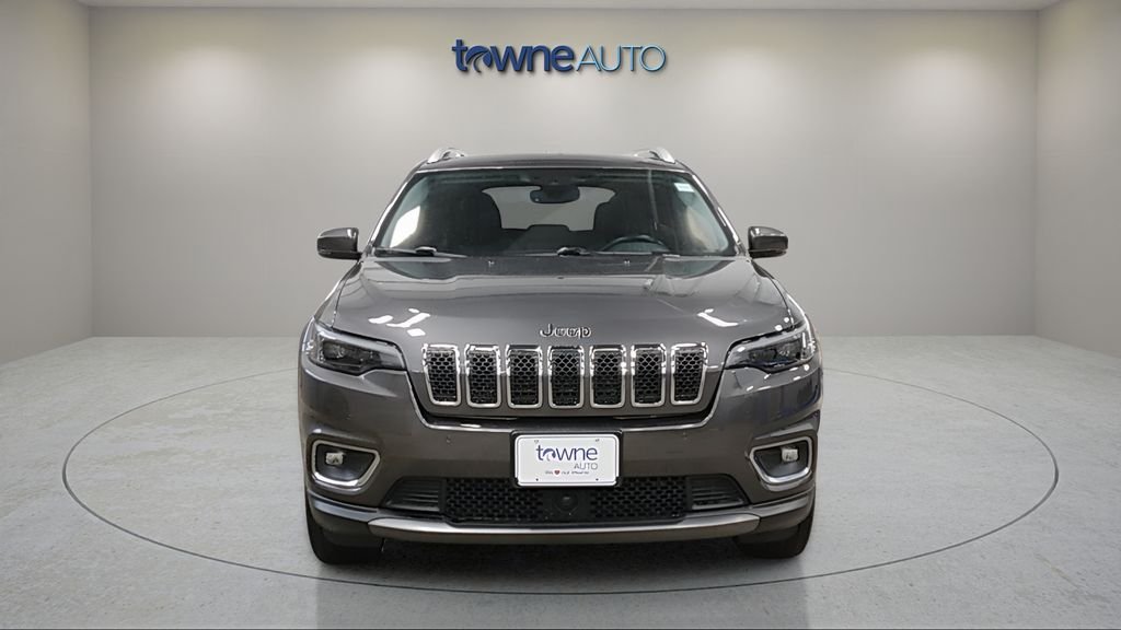 Used 2021 Gray Jeep Limited image 4