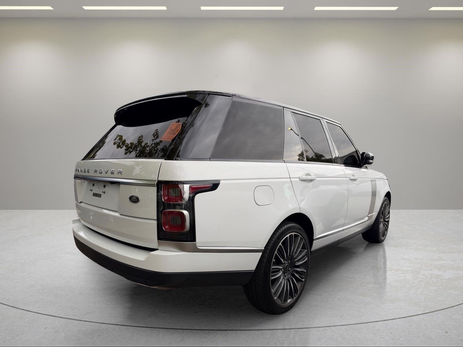 Used 2021 Fuji White Land Rover P525 Westminster image 14