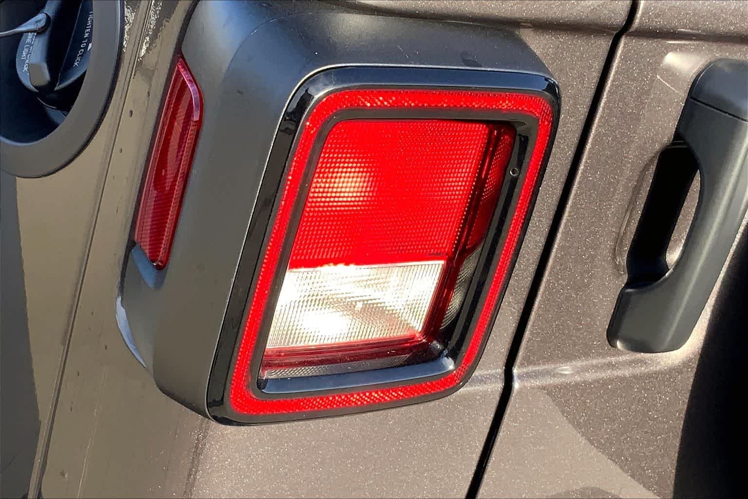 New 2026 Granite Crystal Metallic Clear-Coat Exterior Paint Jeep Sport image 14