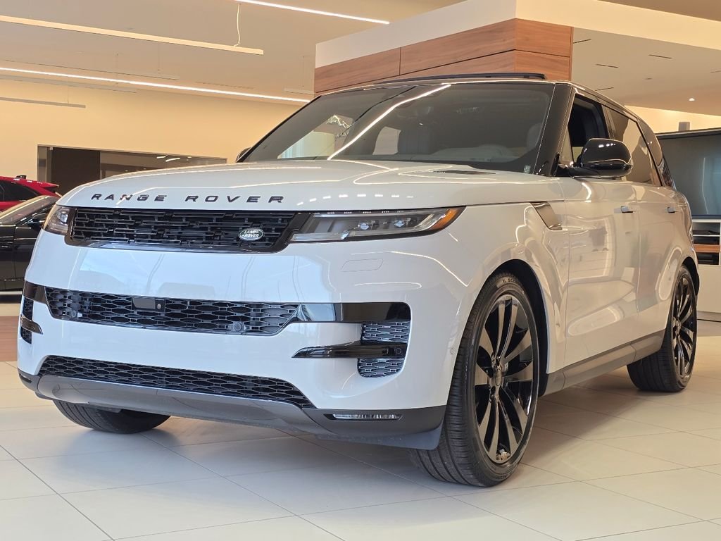 New 2026 Borasco Grey Land Rover se image 1