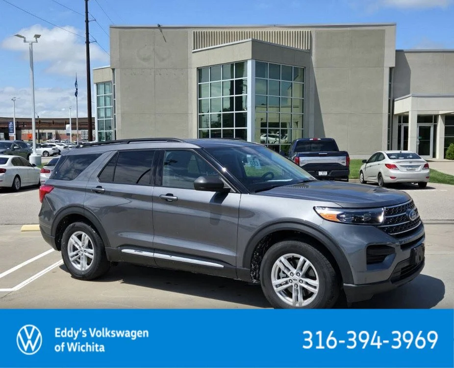 Used 2023 Gray Ford XLT image 1